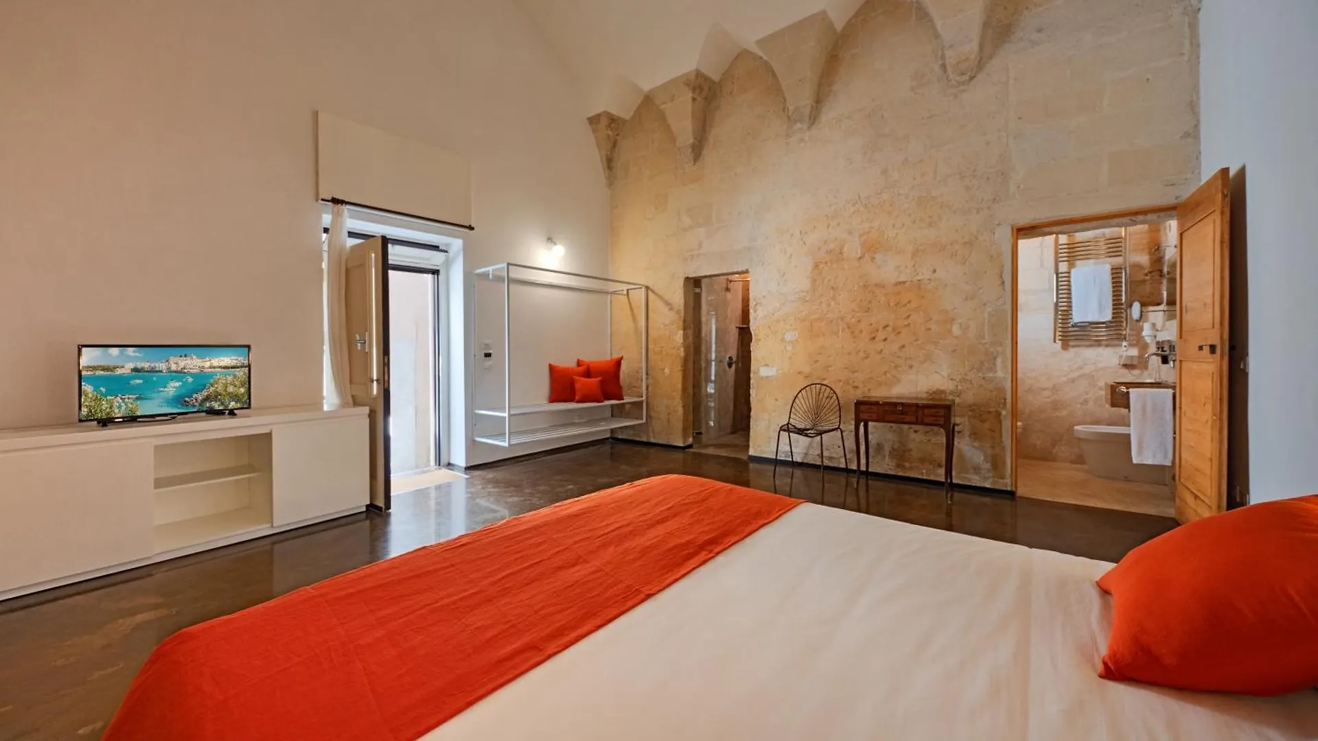 Palazzo Persone Dimora Storica Bed & Breakfast Lecce Italy