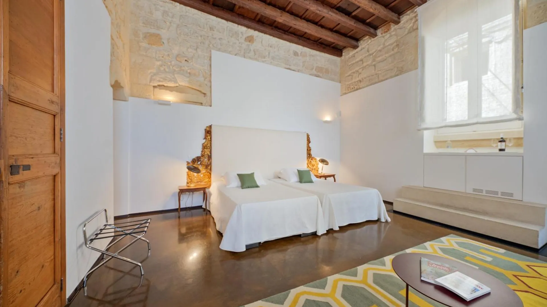 Palazzo Persone Dimora Storica Bed & Breakfast Lecce