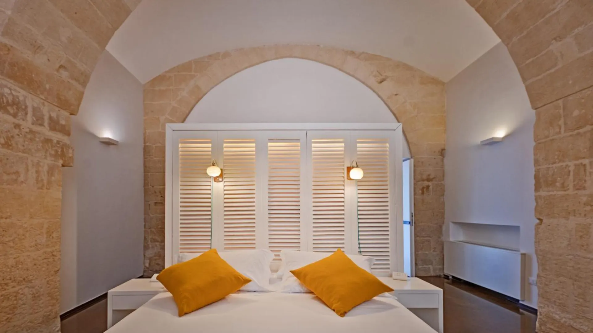 Palazzo Persone Dimora Storica Bed & Breakfast Lecce