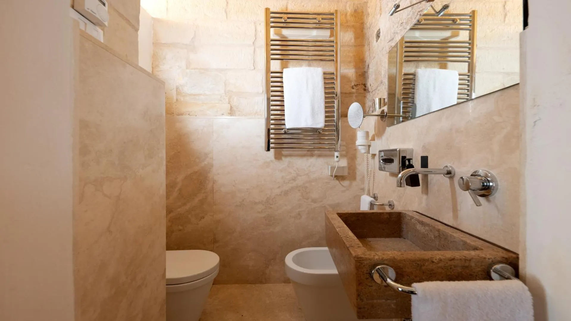 Palazzo Persone Dimora Storica Bed & Breakfast Lecce