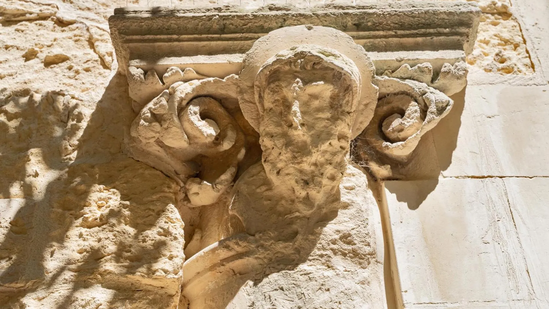 Palazzo Persone Dimora Storica Bed & Breakfast Lecce 3*,