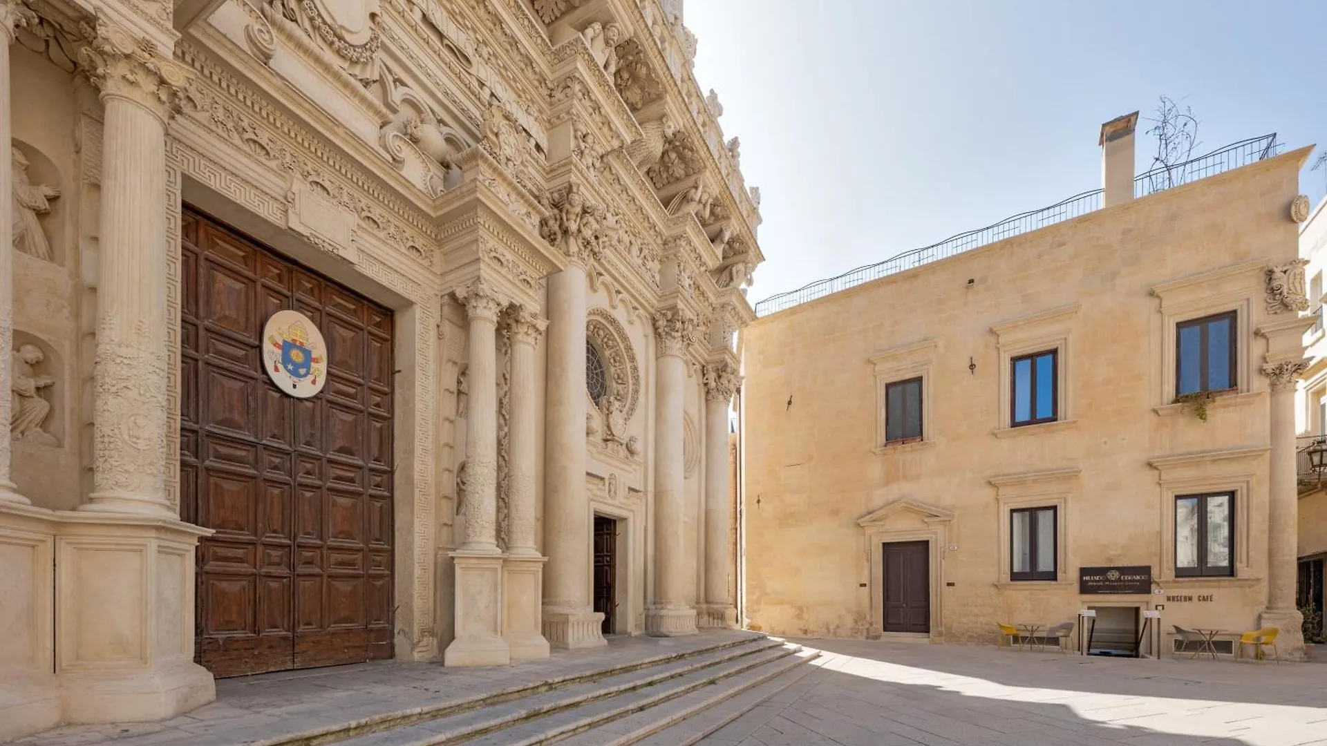 Palazzo Persone Dimora Storica Bed & Breakfast Lecce