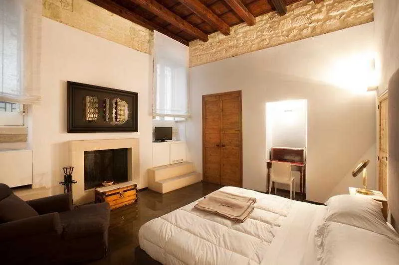 Palazzo Persone Dimora Storica Bed & Breakfast Lecce Italy