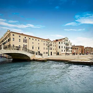Ca'di Dio-small Luxury Italy